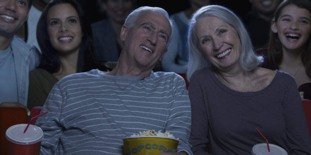 Reservas financeiras: idosos no cinema